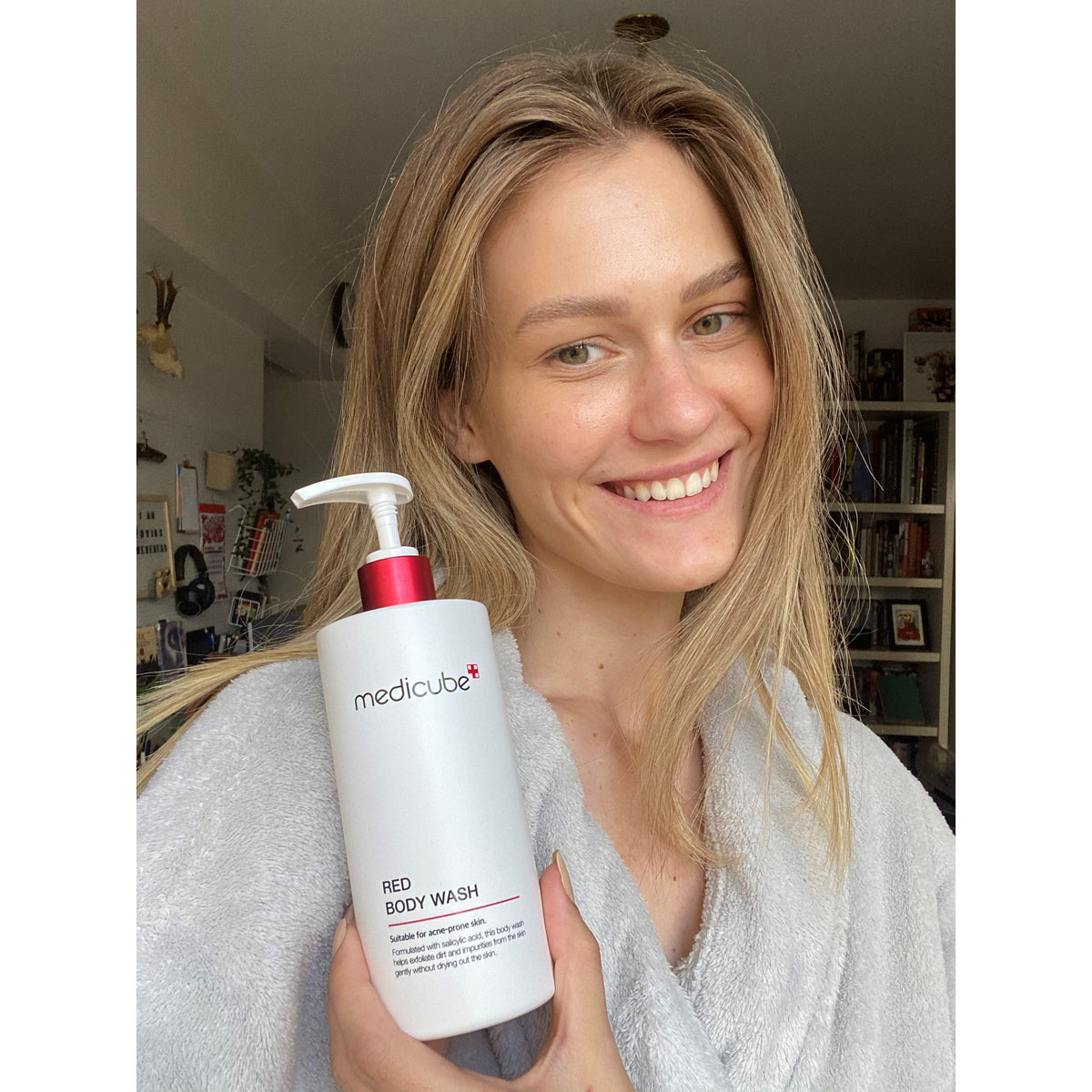 red-line-ultimate-face-and-body-care-set-c4 redbodywash_tn3_56d2342d-3584-4245-8859-53cd1e06976f.jpg